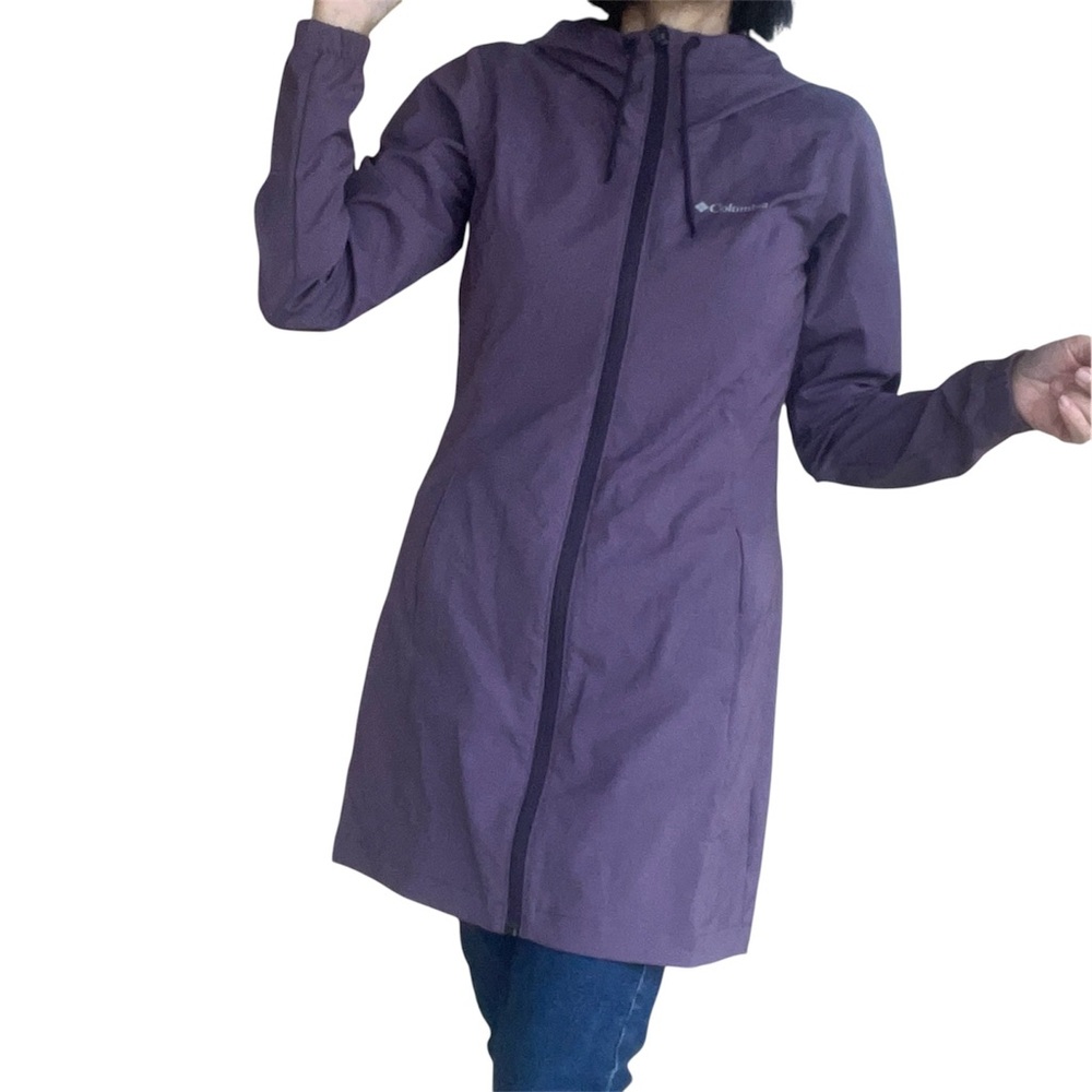 Columbia Women's Deep Purple Lightweight Long Rain Jacket Size S